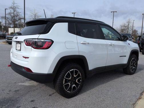 2026 Jeep Compass Trailhawk