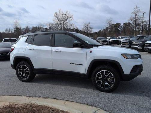 2026 Jeep Compass Trailhawk