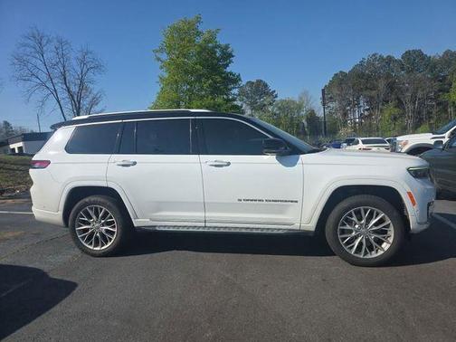 2023 Jeep Grand Cherokee L Summit