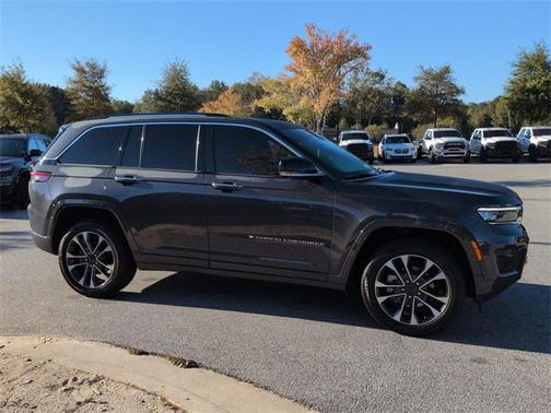 2023 Jeep Grand Cherokee Overland