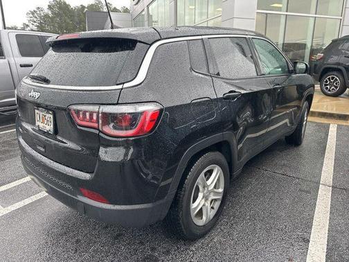 2023 Jeep Compass Sport