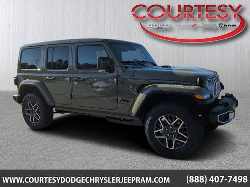 2026 Jeep Wrangler 4-Door Sahara 4x4