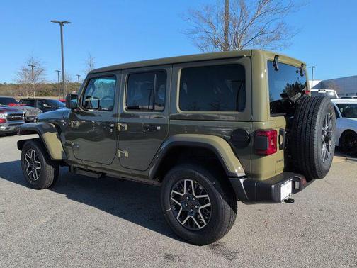 2026 Jeep Wrangler 4-Door Sahara 4x4