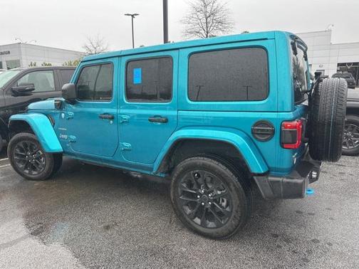 2024 Jeep Wrangler 4xe Sahara