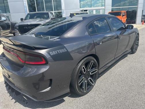 2018 Dodge Charger R/T