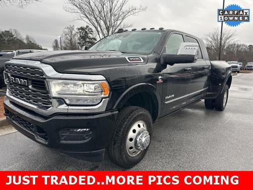 2024 RAM 3500 Limited Mega Cab 4x4 6'4' Box