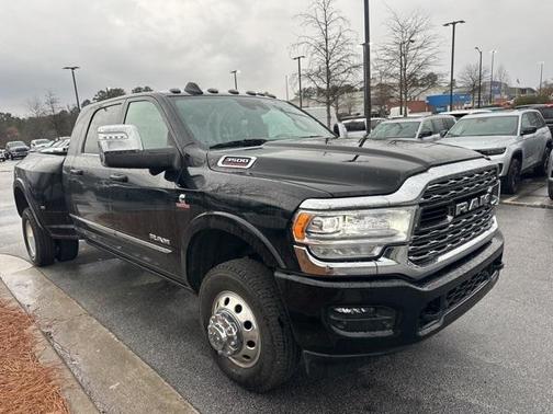 2024 RAM 3500 Limited Mega Cab 4x4 6'4' Box