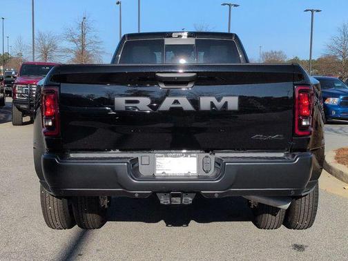 2026 RAM 3500 Tradesman Crew Cab 4x4 8' Box