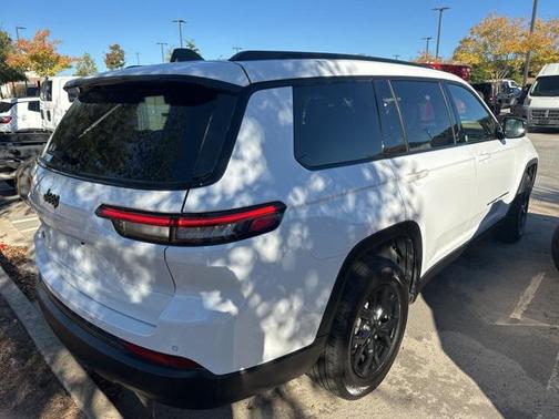 2024 Jeep Grand Cherokee L Altitude