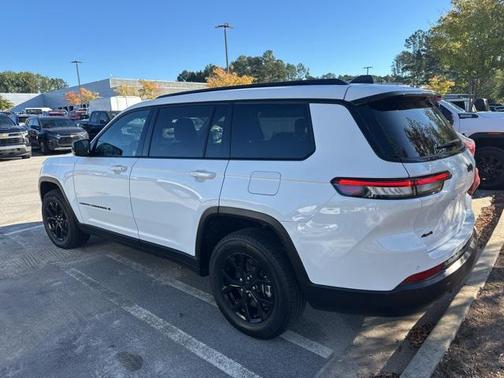 2024 Jeep Grand Cherokee L Altitude