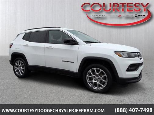 2022 Jeep Compass Latitude Lux