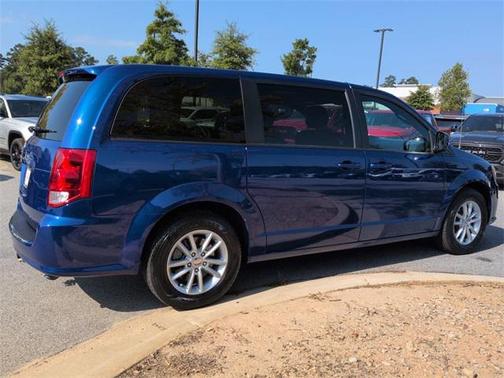 2020 Dodge Grand Caravan SE