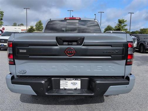 2025 Nissan Frontier PRO-X