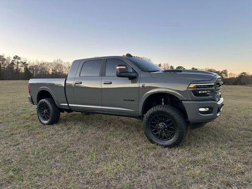 2026 RAM 3500 Limited Mega Cab 4x4 6'4' Box