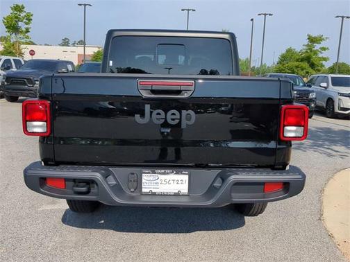 2025 Jeep Gladiator Sport S