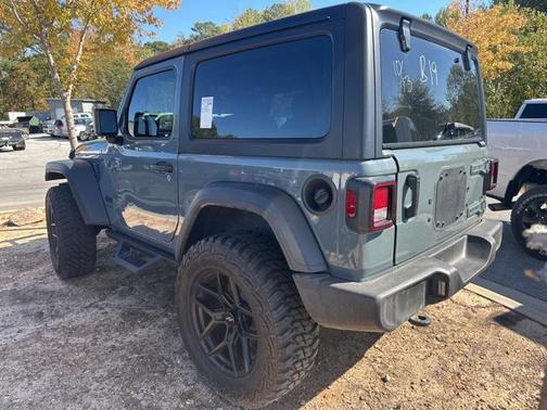 2025 Jeep Wrangler Sport