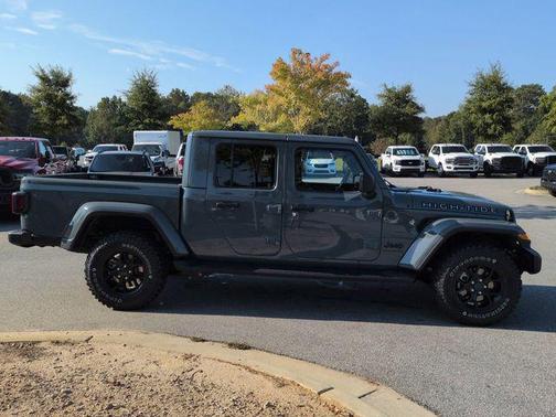 2025 Jeep Gladiator High Tide