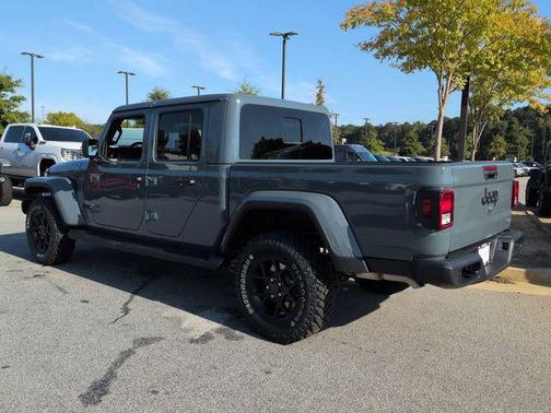 2025 Jeep Gladiator High Tide
