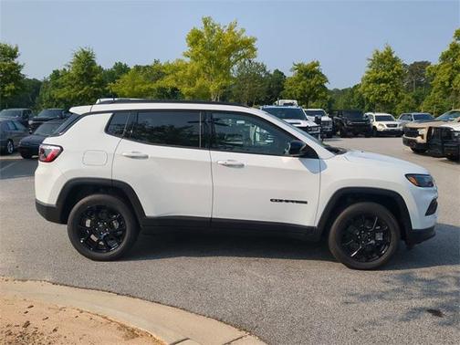 2025 Jeep Compass Latitude