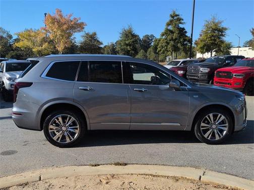 2022 Cadillac XT6 Premium Luxury AWD