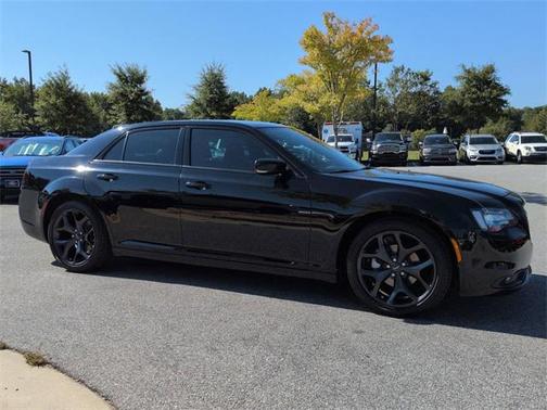 2023 Chrysler 300 S