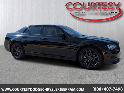 2023 Chrysler 300 S
