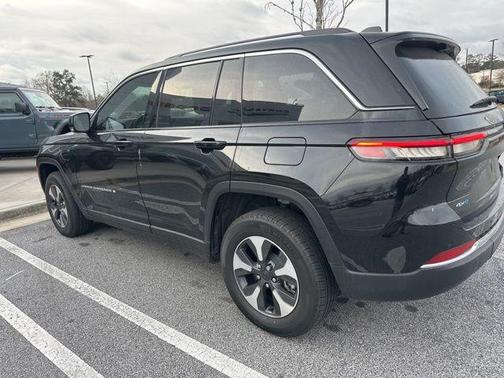 2023 Jeep Grand Cherokee 4xe Base
