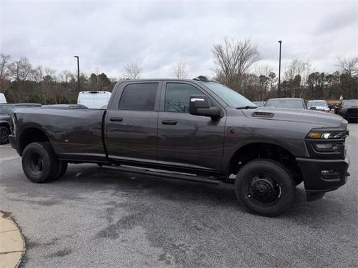 2026 RAM 3500 Tradesman Crew Cab 4x4 8' Box