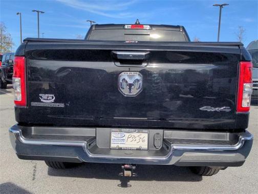 Photo 5 of 31 of 2019 RAM 1500 Big Horn