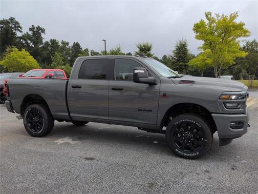 2025 RAM 2500 Big Horn Crew Cab 4x4 6'4' Box