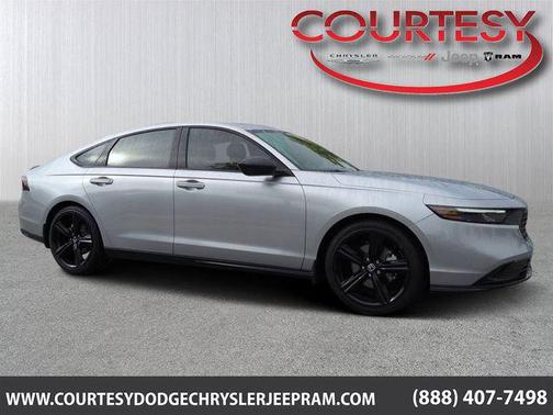 Solar Silver Metallic 2025 Honda Accord Hybrid Sport-L