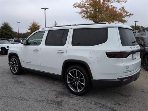 2022 Jeep Wagoneer Series III 4x4