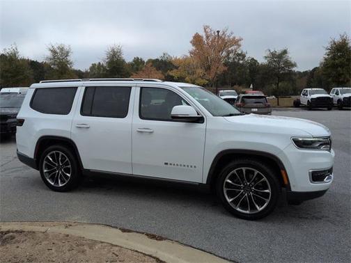 2022 Jeep Wagoneer Series III 4x4