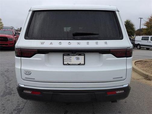 2022 Jeep Wagoneer Series III 4x4
