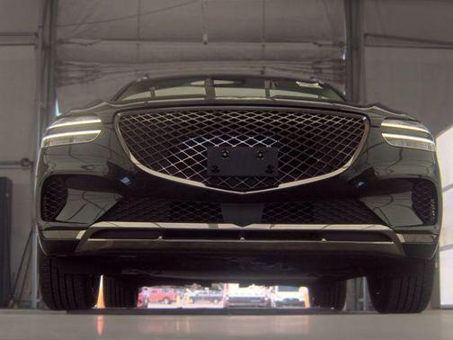 Vik Black 2025 Genesis GV70 2.5T AWD