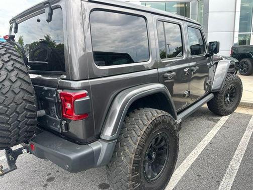Granite Crystal Metallic Clearcoat 2018 Jeep Wrangler Unlimited Rubicon
