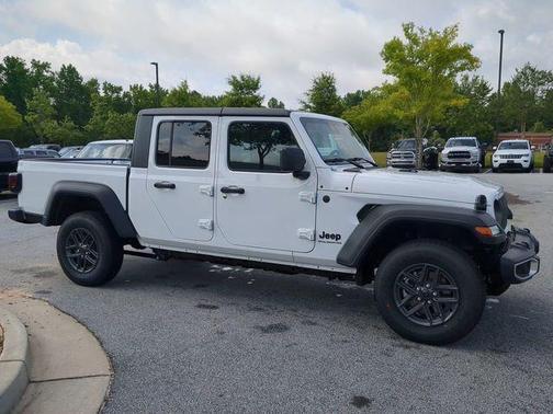 2025 Jeep Gladiator Sport S