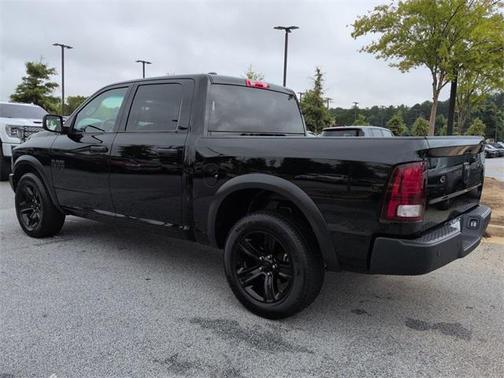 2024 RAM 1500 Classic Warlock Crew Cab 4x2 5'7' Box