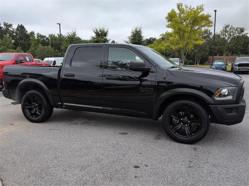 2024 RAM 1500 Classic Warlock Crew Cab 4x2 5'7' Box