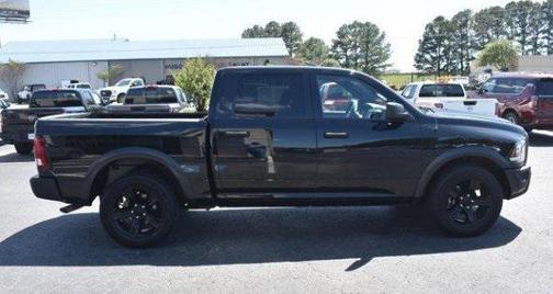 2024 RAM 1500 Classic Warlock Crew Cab 4x2 5'7' Box