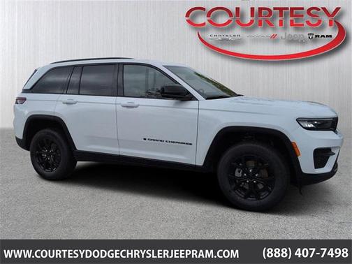 2025 Jeep Grand Cherokee Altitude