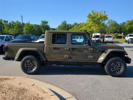 2025 Jeep Gladiator Mojave X