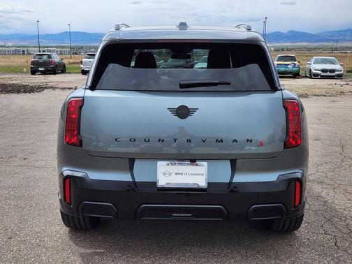 Smokey Green Metallic 2026 MINI Countryman Cooper S ALL4