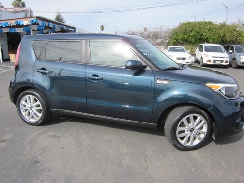 2018 Kia Soul +