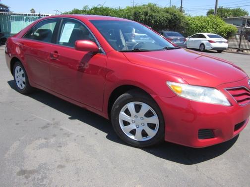2010 Toyota Camry LE