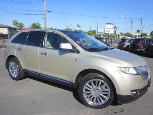 2011 Lincoln MKX Base