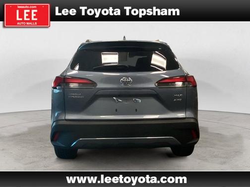 2024 Toyota Corolla Cross XLE