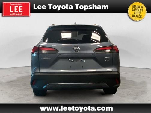 2024 Toyota Corolla Cross XLE