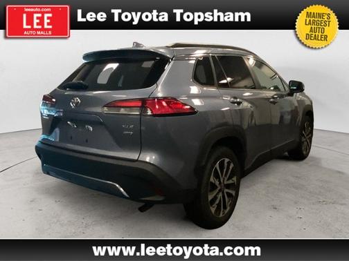 2024 Toyota Corolla Cross XLE