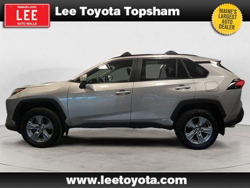 2022 Toyota RAV4 Hybrid XLE